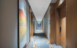 Gambar di galeri bagi Hampton by Hilton Shenzhen Yuanshan di Shenzhen
