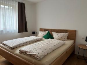 Llit o llits en una habitació de Oberstdorfer Bergwelt 315