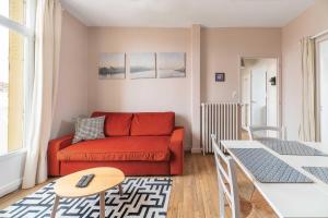 Posedenie v ubytovaní Le larbaud - Appartement calme et lumineux en centre ville