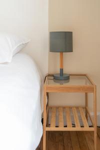 Posteľ alebo postele v izbe v ubytovaní Le larbaud - Appartement calme et lumineux en centre ville
