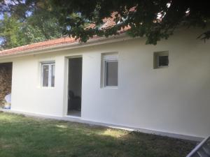 Budova, v ktorej sa apartmán nachádza