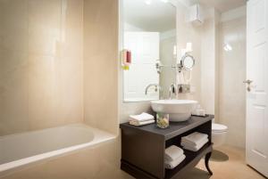 Bagno di Hotel Kvarner - Liburnia