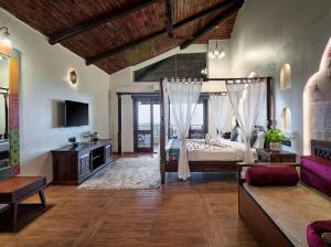 Afbeelding uit fotogalerij van Malhar Machi Mountain Resorts in Mulshi +145 foto's