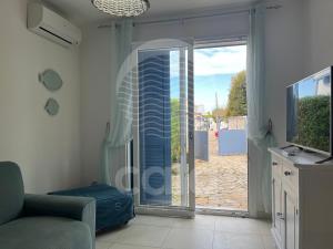 Et tv og/eller underholdning på Villa Gaios - Piscina Privata By Cala Salento