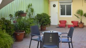 Posedenie v ubytovaní Paraiso Hostel