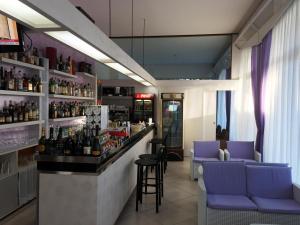 Lounge nebo bar v ubytování Hotel Sahara