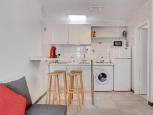 Virtuvė arba virtuvėlė apgyvendinimo įstaigoje Cozy apartment in Costa del Silencio