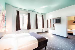 Gulta vai gultas numurā naktsmītnē B&B Hotel Graz-Hbf