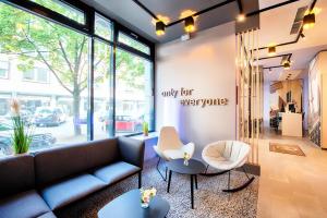 Posezení v ubytování B&B Hotel Kiel-Holstenbrücke