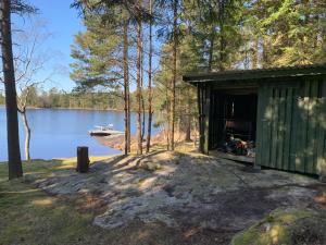 Loodusmaastik puhkemaja lähedal