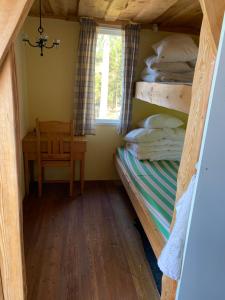 Postel nebo postele na pokoji v ubytování Sävsjön + 31 fotografií