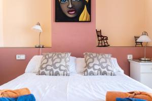 Postel nebo postele na pokoji v ubytování Townhouse beachside Fuengirola