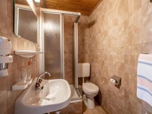 Koupelna v ubytování Im Riederhof + 7 fotografií