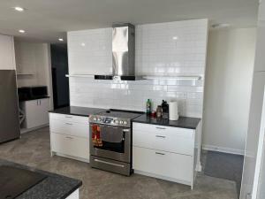 Gallery image of 33 in Deseronto