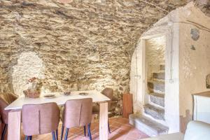 Posezení v ubytování Maison Enchantée