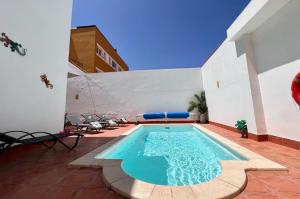 Bazén v ubytování Villa Pacifica nebo v jeho okolí