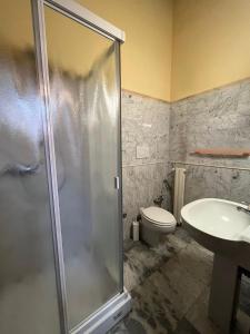 A bathroom at Hotel Villa Maya