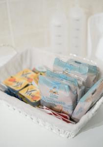 a tray filled with different types of diapers at La casa di mammina in Bari +11 photos