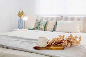 Posteľ alebo postele v izbe v ubytovaní Apartamento Pink VistaBella Sunrise