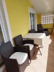 Posezení v ubytování Apartments and Rooms PUNTA