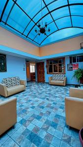 Posezení v ubytování HOTEL El INDIO