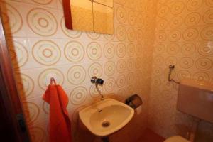 Fotografia z galérie ubytovania Apartments in Dramalj 39246 v Dramalji