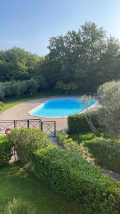 Bazén v ubytování Casa Matilde - Residence Cà Vecchia nebo v jeho okolí