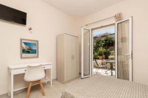 A television and/or entertainment centre at Sun & Sea