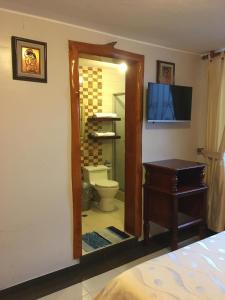 Koupelna v ubytování HOTEL El INDIO
