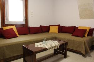 A seating area at Evanthea Residence