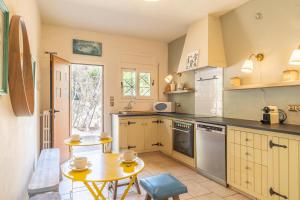 Fotografie z fotogalerie ubytování Villa Stephanie v destinaci L'Escala + 19 fotografií