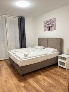 Corvin Rose Apartment Hotel 1082 Budapest, Corvin sétány 5A 1em 101-110 kép - 2