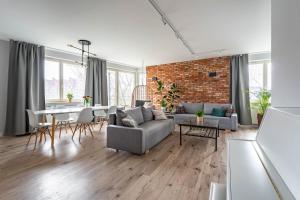 Posedenie v ubytovaní Apartament 160m2, 500m od Starówki