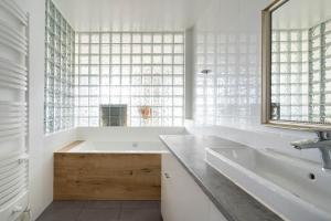 Kúpeľňa v ubytovaní Apartament 160m2, 500m od Starówki