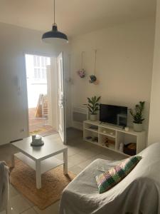 Galeriebild der Unterkunft Studio vieux port chez Fanette in Marseille