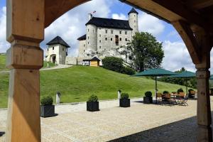 Zahrada ubytování Hotel Zamek Bobolice
