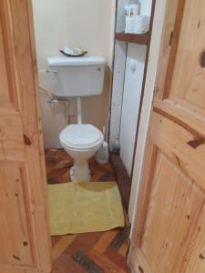 A bathroom at Cocoa Cabana