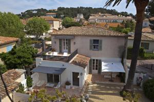 Foto da galeria de Hotel des Lices em Saint-Tropez