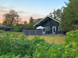 Zahrada ubytování 7 person holiday home in Løgstør-By Traum