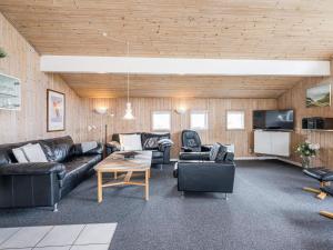Fotografie z fotogalerie ubytování Holiday home Henne CVII v destinaci Henne Strand