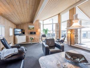 Fotografie z fotogalerie ubytování Holiday home Henne CVII v destinaci Henne Strand