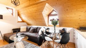 Posedenie v ubytovaní Aparthotel Delta Zakopane
