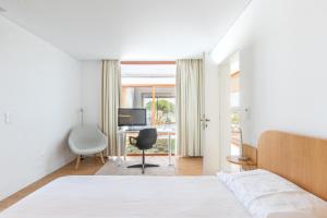 Postel nebo postele na pokoji v ubytování Alentejo Pine Trees Villa + 22 fotografií