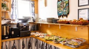Jedlo v apartmánovom hoteli alebo blízkom okolí + 37 fotografií