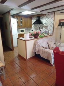 Kuchnia lub aneks kuchenny w obiekcie CASA RURAL SAN JULIAN