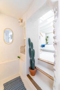 Casa Belvedere - duplex atypique avec vue féerique & parking souterrain tesisinde bir banyo