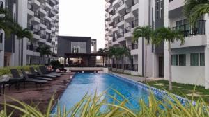 Bazén v ubytování Mantra condo by malai nebo v jeho okolí