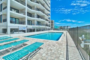 Bassein majutusasutuses Direct Ocean Front 3BR 3BA Beach Front või selle lähedal