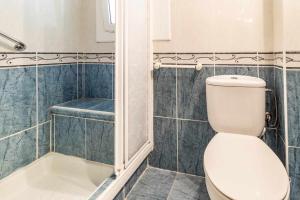 Kúpeľňa v ubytovaní Les Algues Encantador apartamento en el centro + 18 fotografií