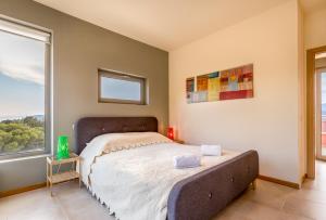 Φωτογραφία από το άλμπουμ του Deluxe Maisonette With Shared Pool 1# στην Ανάβυσσο